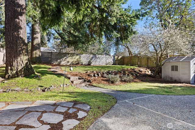 12046 12 Avenue NE, Seattle, WA 98125