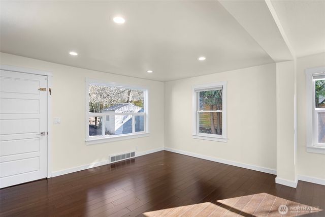 12046 12 Avenue NE, Seattle, WA 98125