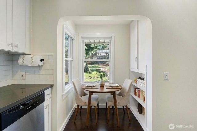 12046 12 Avenue NE, Seattle, WA 98125