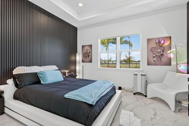 10405 Northbrook Circle, Palm Beach Gardens, FL 33412