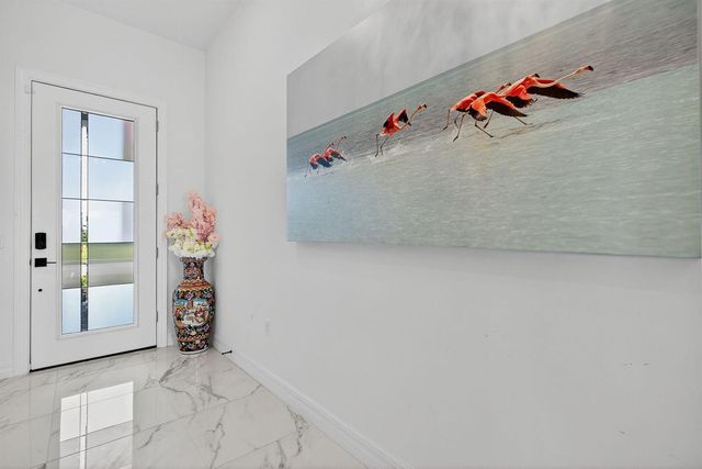 10405 Northbrook Circle, Palm Beach Gardens, FL 33412