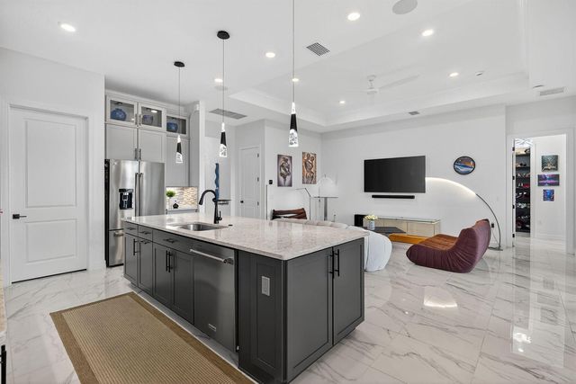 10405 Northbrook Circle, Palm Beach Gardens, FL 33412