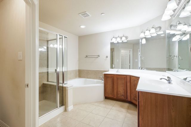 3117 Carlisle Street, Bedford, TX 76021