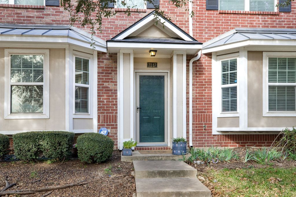 3117 Carlisle Street, Bedford, TX 76021