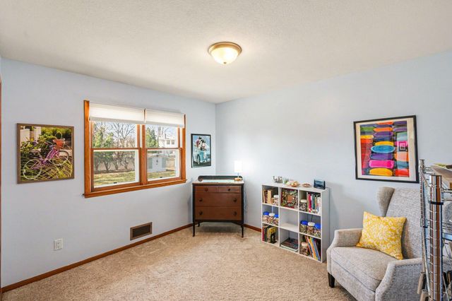 908 10th Street, Farmington, MN 55024