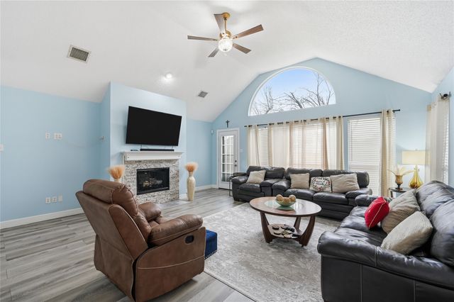 6003 Vista Park Lane, Sachse, TX 75048