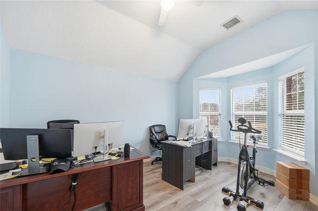 6003 Vista Park Lane, Sachse, TX 75048