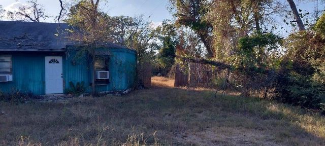 26573 Fawn Drive, Hempstead, TX 77445