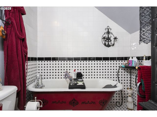 11215 Ne 359TH St, La Center, WA 98629