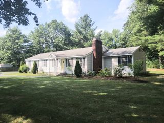42 Lowell Rd, Pepperell, MA 01463