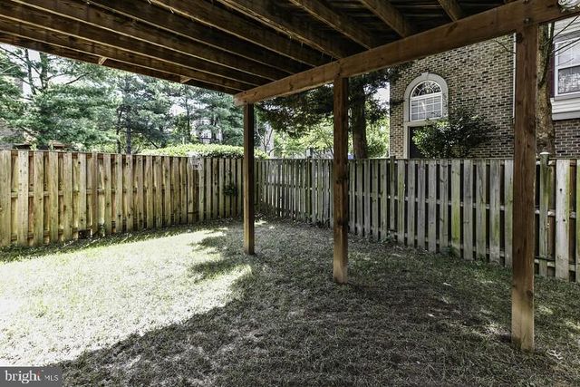 2 PARKER FARM CT, Silver Spring, MD 20906