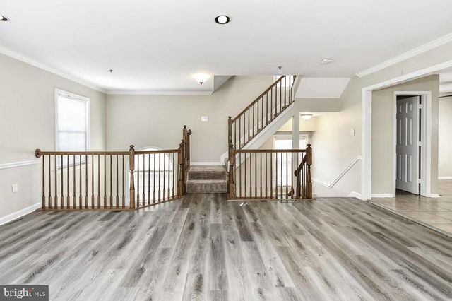 2 PARKER FARM CT, Silver Spring, MD 20906