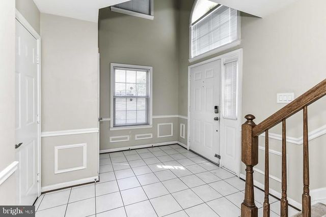 2 PARKER FARM CT, Silver Spring, MD 20906