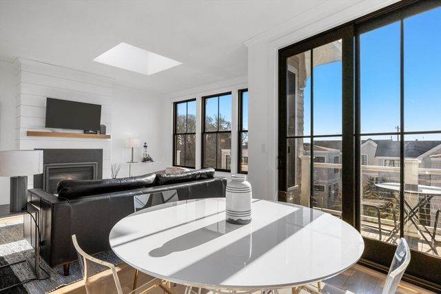 350 Bradford St 11, Provincetown, MA 02657