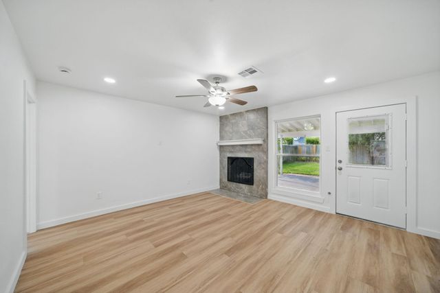 9711 Derrik Drive, Houston, TX 77080