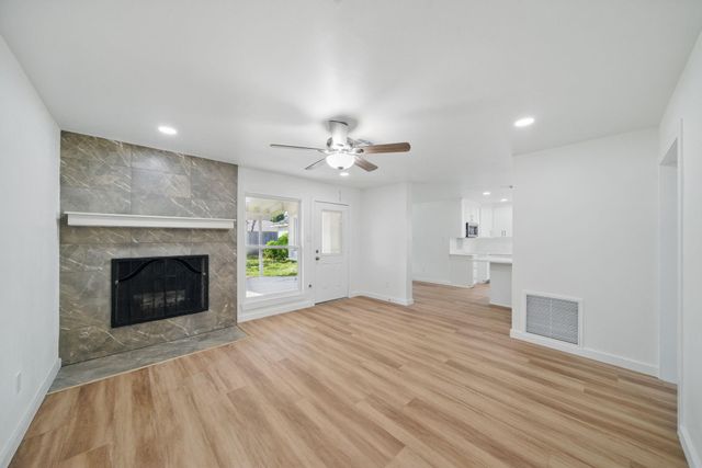 9711 Derrik Drive, Houston, TX 77080