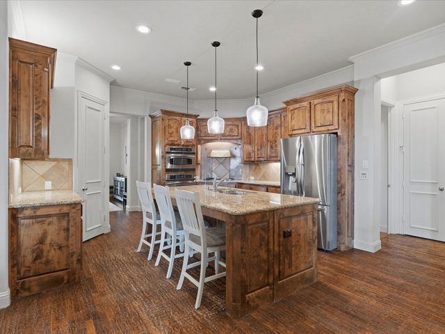 1020 Holy Grail Drive, Lewisville, TX 75056