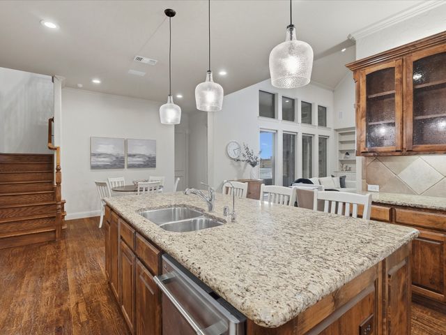 1020 Holy Grail Drive, Lewisville, TX 75056