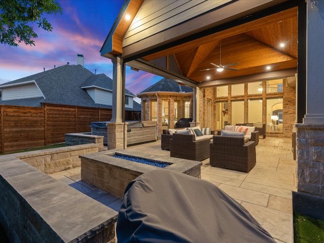 1020 Holy Grail Drive, Lewisville, TX 75056