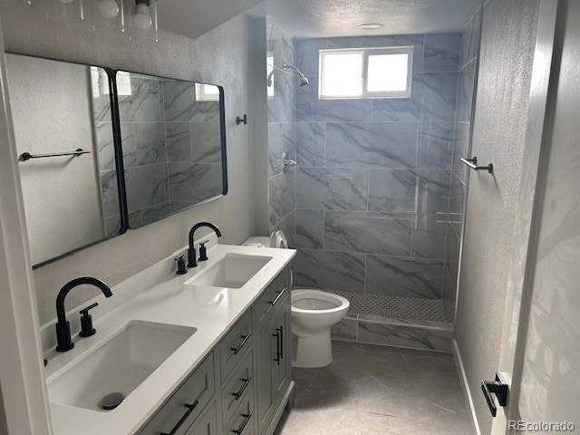 960 W 79th Pl, Denver, CO 80221