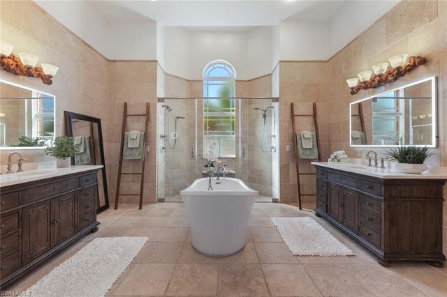 4409 Crews CT, Port Charlotte, FL 33952