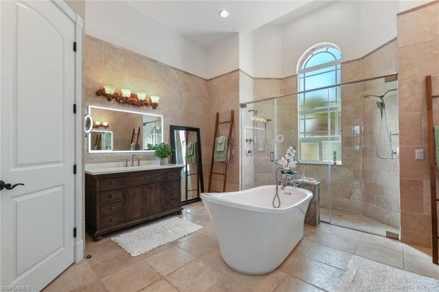 4409 Crews CT, Port Charlotte, FL 33952
