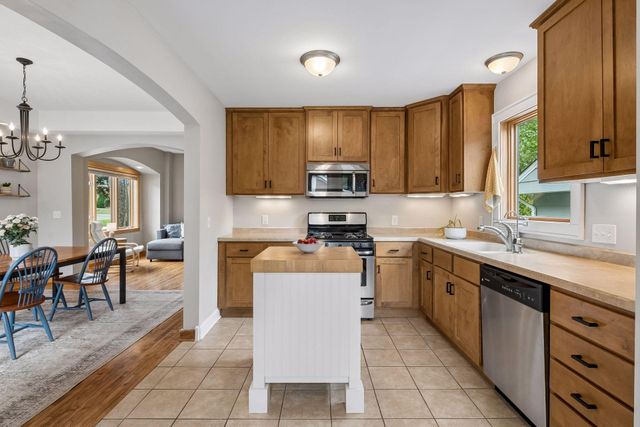 5557 Aldrich Avenue S, Minneapolis, MN 55419