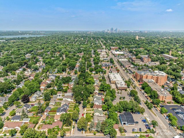 5557 Aldrich Avenue S, Minneapolis, MN 55419