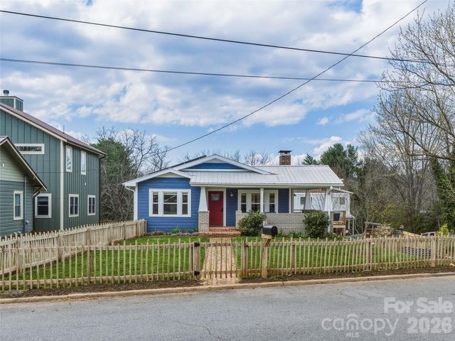 159 Virginia Avenue, Asheville, NC 28806