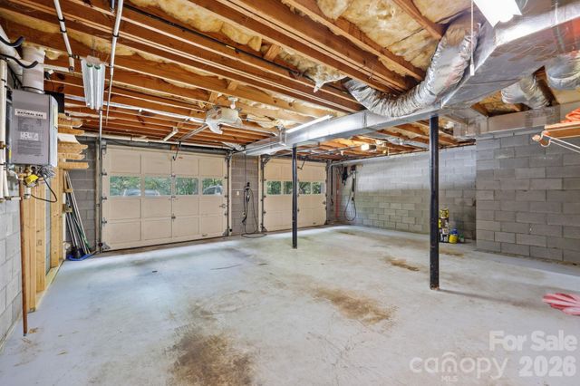 202 Riva Ridge Drive, Fairview, NC 28730