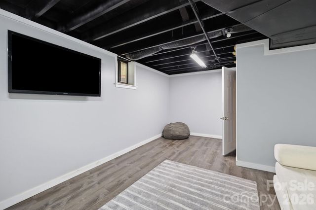 202 Riva Ridge Drive, Fairview, NC 28730