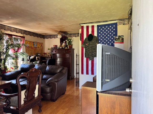 3083 CHERRY RD, Memphis, TN 38118