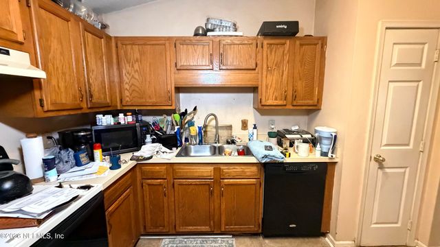 9939 SOMERSET GROVE Lane, Jacksonville, FL 32222