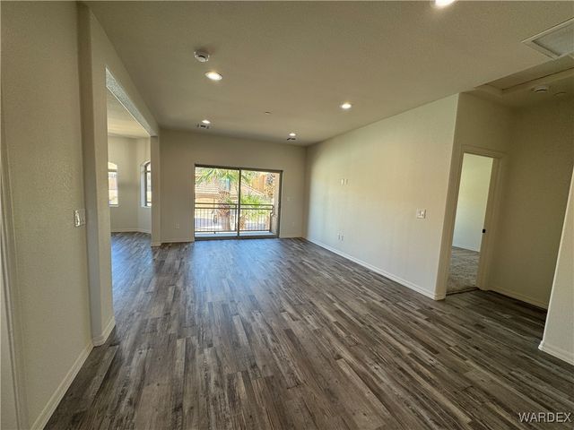 890 Florence Avenue 204, Bullhead City, AZ 86429