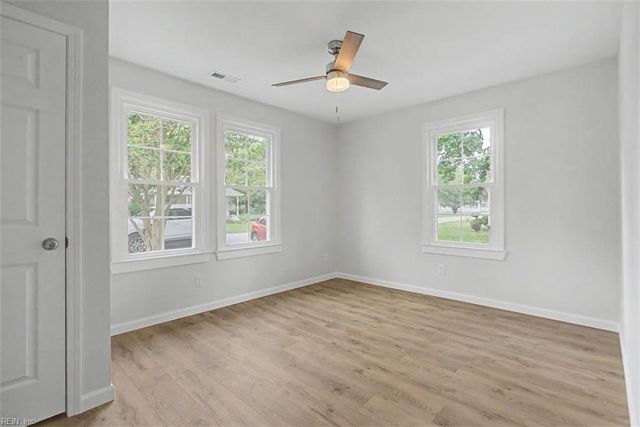 814 Johnston ST, Edenton, NC 27932