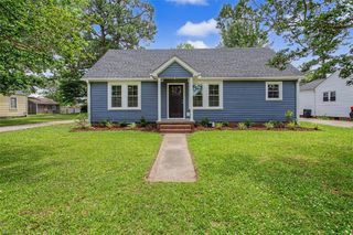 814 Johnston ST, Edenton, NC 27932