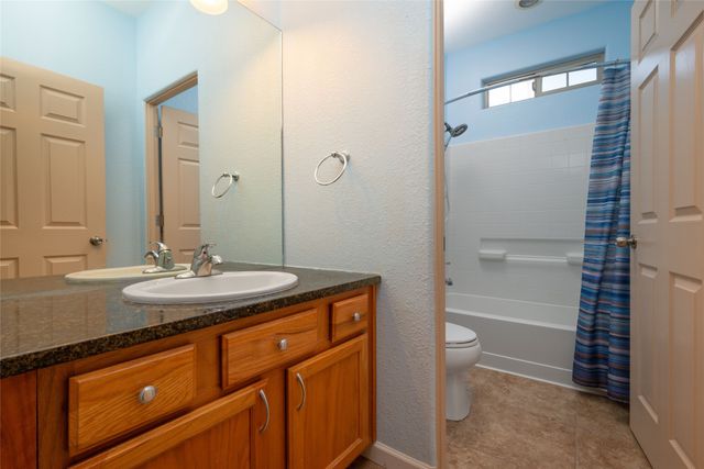 3232 Calle Nueva Vista, Santa Fe, NM 87507