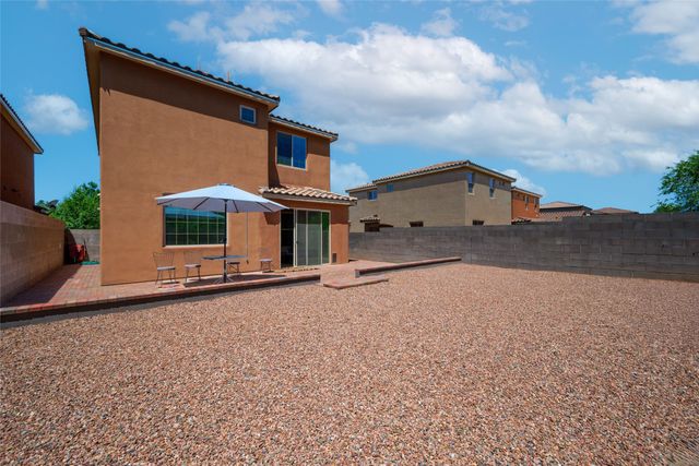 3232 Calle Nueva Vista, Santa Fe, NM 87507