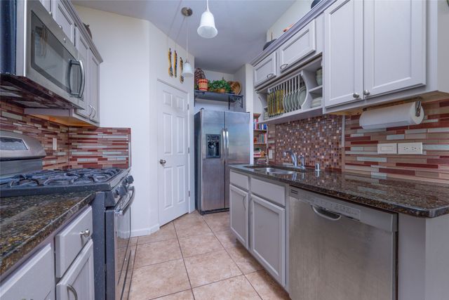 3232 Calle Nueva Vista, Santa Fe, NM 87507