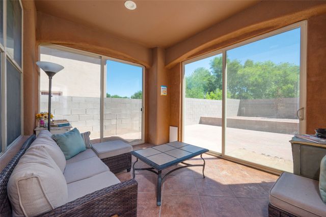 3232 Calle Nueva Vista, Santa Fe, NM 87507