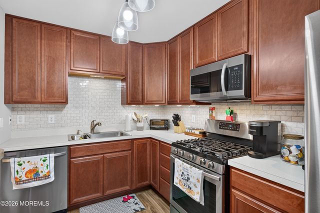 303 Brookfield Drive 303, Jackson, NJ 08527
