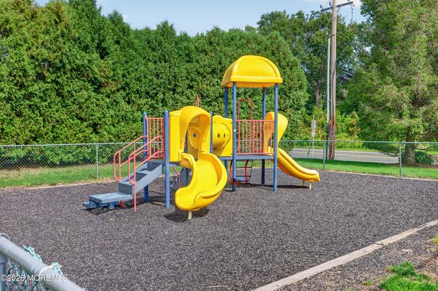 303 Brookfield Drive 303, Jackson, NJ 08527
