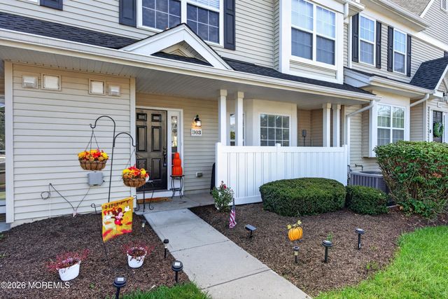 303 Brookfield Drive 303, Jackson, NJ 08527