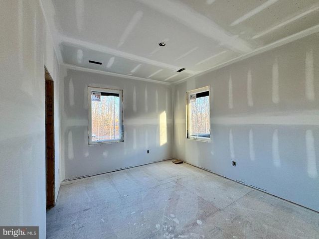 515 NOAHS LANDING DR, Bumpass, VA 23024