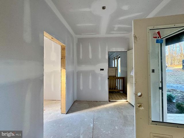 515 NOAHS LANDING DR, Bumpass, VA 23024