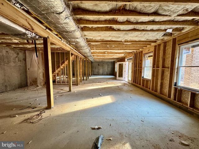 515 NOAHS LANDING DR, Bumpass, VA 23024