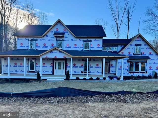 515 NOAHS LANDING DR, Bumpass, VA 23024