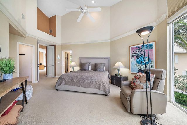 2115 S Ocean Boulevard 14, Delray Beach, FL 33483