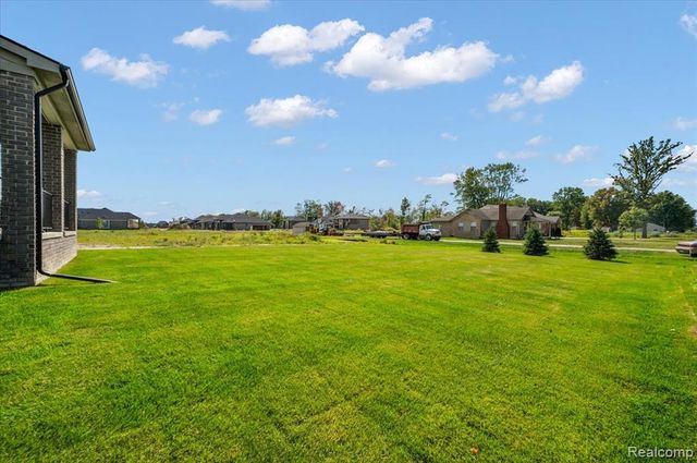 50999 Mistwood Drive, Macomb, MI 48042