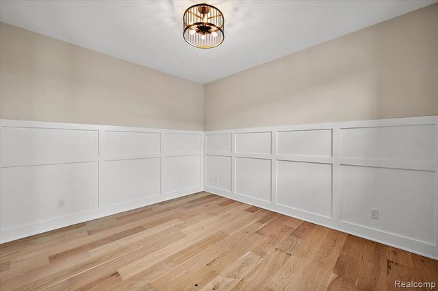 50999 Mistwood Drive, Macomb, MI 48042